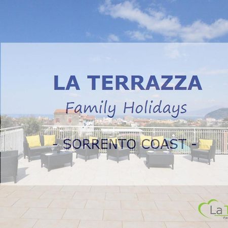 Sant'Angelo  La Terrazza Family Holidays, Sorrento Coaostヴィラ エクステリア 写真